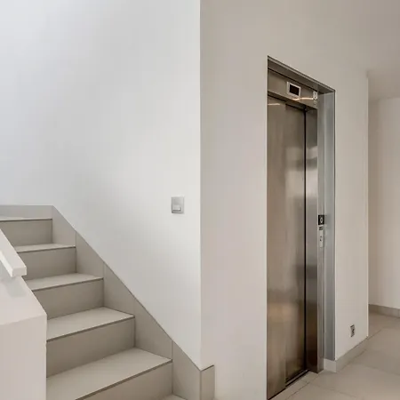 3 Bedroom In Le Mirage *