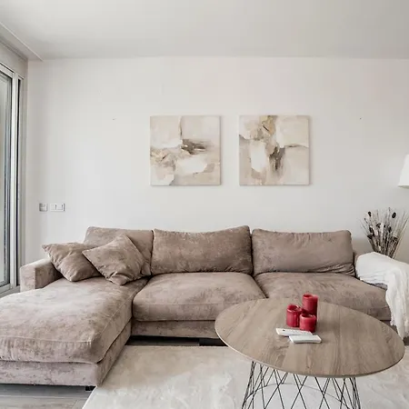 3 Bedroom In Le Mirage Lejlighed *